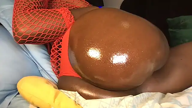 choco petite online show from 06/29/26, 11:21