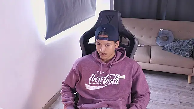 Liam V online show from 07/01/26, 01:13