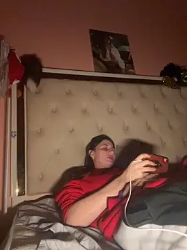 Flossy Vettie online show from 11/19/25, 03:28