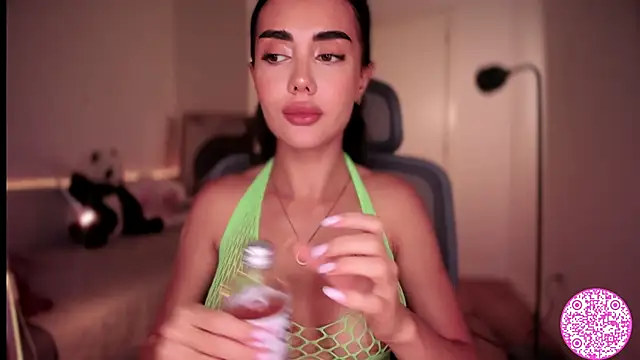 Snapshot of Lil_Gabby chatting on 09/13/25, 06:40 Lil Gabby online show from 09/13/25, 06:40