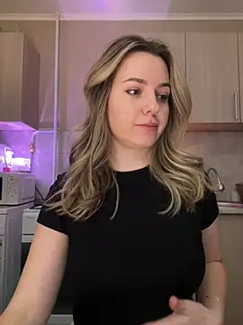 Snapshot of NastyushaaLove chatting on 03/21/25, 05:23 NastyushaaLove online show from 03/21/25, 05:23