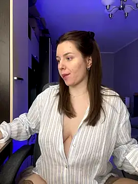 Snapshot of NastyushaaLove chatting on 10/16/25, 06:31 NastyushaaLove online show from 10/16/25, 06:31