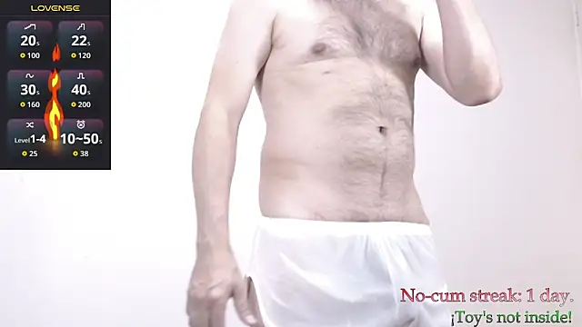 Snapshot of hxmisterh chatting on 09/25/25, 06:44 hxmisterh online show from 09/25/25, 06:44