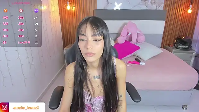 AMELIELEONE online show from 03/19/26, 12:20