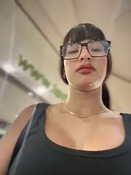 DulceLenns online show from 03/20/25, 05:58