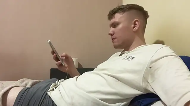 sexybooii6968 online show from 12/18/25, 05:41