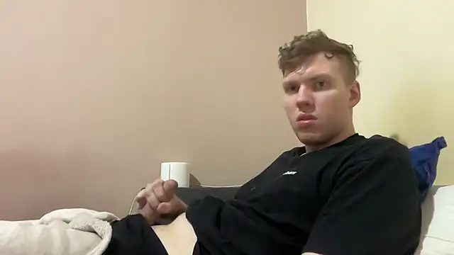 sexybooii6968 online show from 02/17/26, 03:51