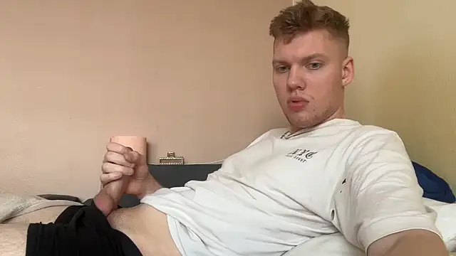 sexybooii6968 online show from 04/01/26, 12:39