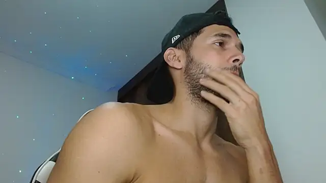 Noah jhonsonn online show from 01/22/25, 11:01