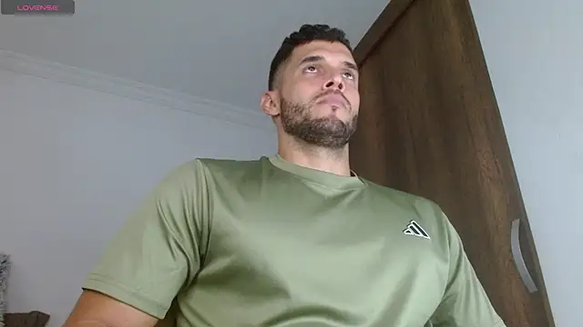 Noah jhonsonn online show from 09/29/25, 09:52