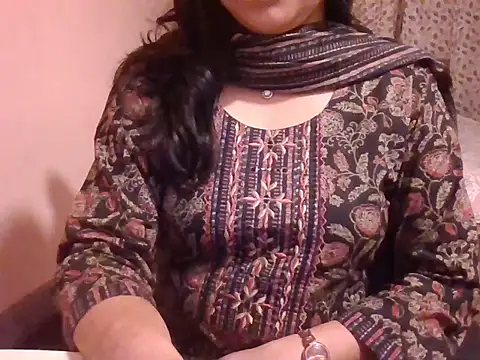 Pinky 4 online show from 01/10/26, 02:19