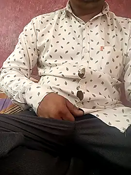 Snapshot of hornydick4you chatting on 01/21/25, 07:47 hornydick4you online show from 01/21/25, 07:47