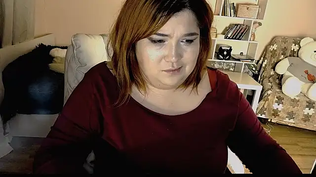 Snapshot of Vi-Vixen chatting on 12/19/24, 08:44 Vi-Vixen online show from 12/19/24, 08:44