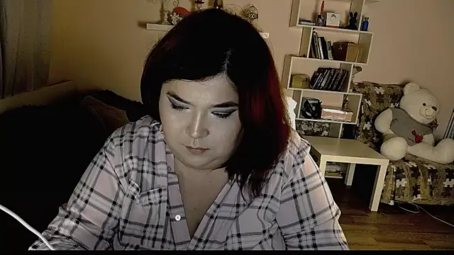 Snapshot of Vi-Vixen chatting on 01/14/25, 05:56 Vi-Vixen online show from 01/14/25, 05:56