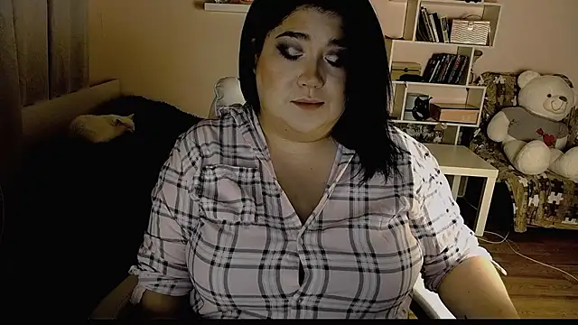 Snapshot of Vi-Vixen chatting on 02/09/25, 11:57 Vi-Vixen online show from 02/09/25, 11:57