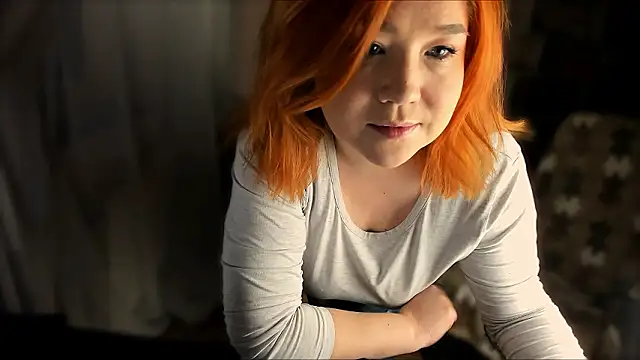 Snapshot of Vi-Vixen chatting on 02/01/26, 02:48 Vi-Vixen online show from 02/01/26, 02:48