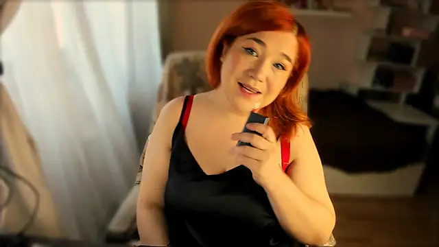 Snapshot of Vi-Vixen chatting on 02/17/26, 10:45 Vi-Vixen online show from 02/17/26, 10:45