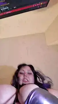 Snapshot of Cutegothcrybabyx chatting on 07/03/26, 01:23 Cutegothcrybabyx online show from 07/03/26, 01:23