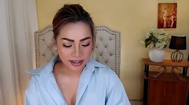 DreamLADYBOY online show from 02/27/25, 12:10