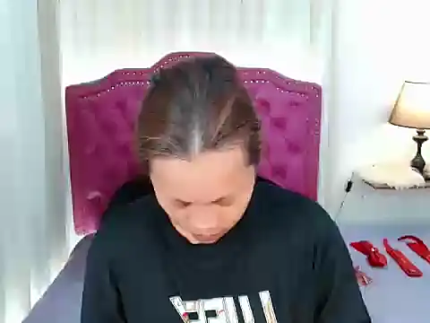 DreamLADYBOY online show from 04/28/26, 12:53