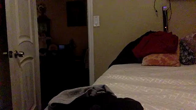 BIG-CkD F online show from 06/16/26, 03:03