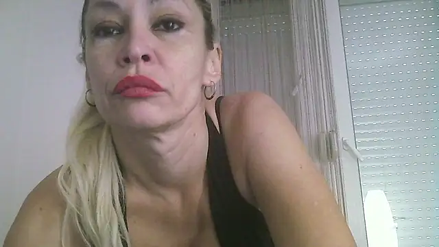 EvaaMina online show from 12/09/24, 11:15