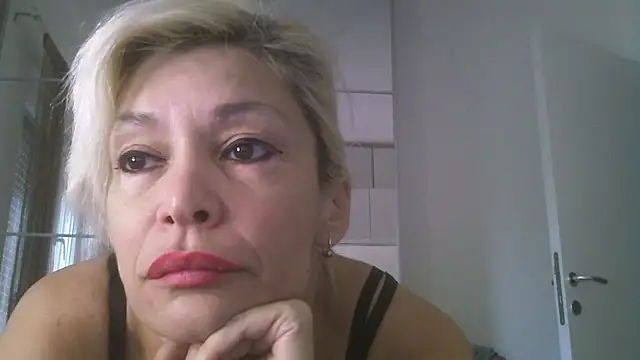 EvaaMina online show from 09/29/25, 08:08