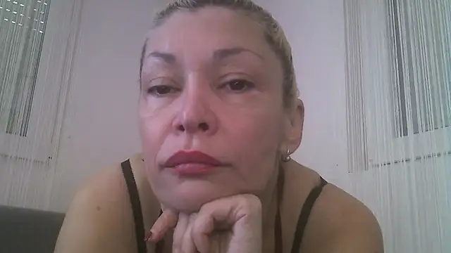 EvaaMina online show from 03/01/26, 08:49