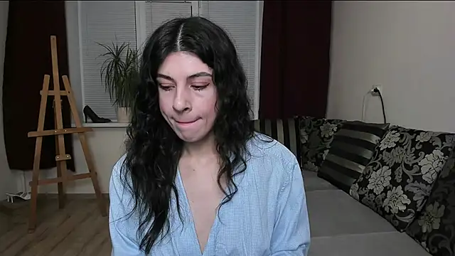 Snapshot of MolagAnna chatting on 09/16/25, 07:48 MolagAnna online show from 09/16/25, 07:48