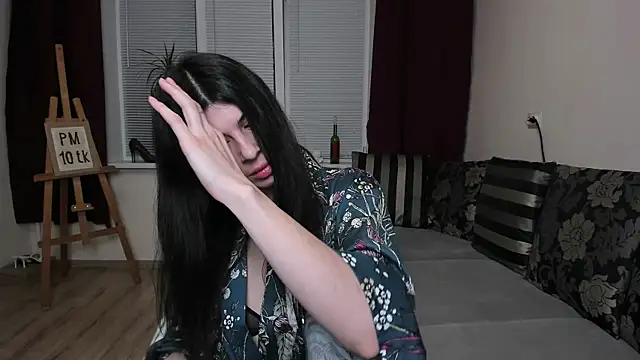 Snapshot of MolagAnna chatting on 10/23/25, 05:44 MolagAnna online show from 10/23/25, 05:44