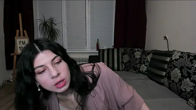 Snapshot of MolagAnna chatting on 12/16/25, 07:52 MolagAnna online show from 12/16/25, 07:52