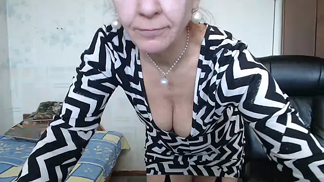 MilayaDFlow online show from 02/15/25, 11:06