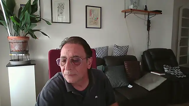 HETEREOMAN online show from 10/19/25, 04:07