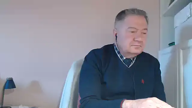 YOU6me online show from 01/28/25, 02:31