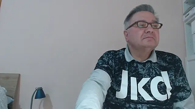 YOU6me online show from 02/09/25, 04:29