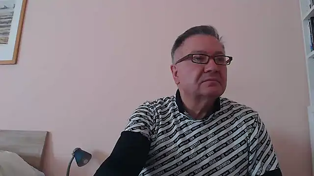 YOU6me online show from 11/23/25, 08:58