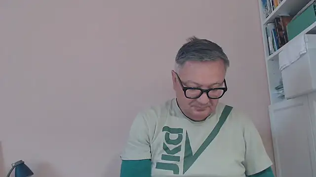 YOU6me online show from 05/16/26, 07:38
