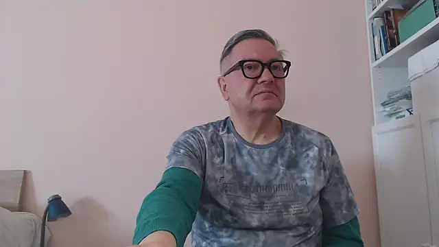 YOU6me online show from 05/20/26, 06:41