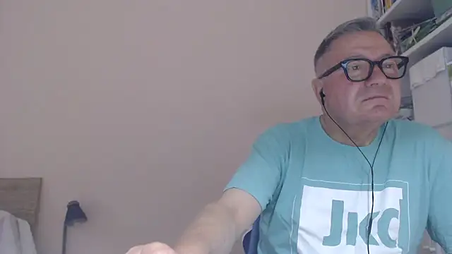 YOU6me online show from 07/06/26, 08:55