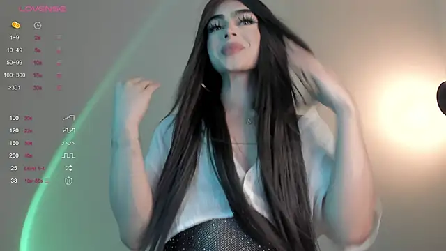 Snapshot of sweetest_bella chatting on 12/21/24, 08:54 sweetest bella online show from 12/21/24, 08:54