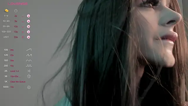 Snapshot of sweetest_bella chatting on 02/02/25, 01:34 sweetest bella online show from 02/02/25, 01:34