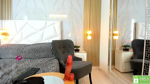 Snapshot of lissetlong69 chatting on 01/24/25, 09:17 lissetlong69 online show from 01/24/25, 09:17