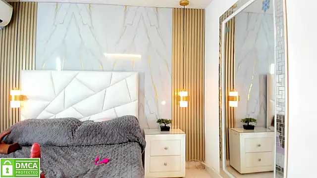 Snapshot of lissetlong69 chatting on 02/03/25, 08:35 lissetlong69 online show from 02/03/25, 08:35