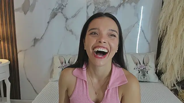 hannahill69 online show from 03/07/25, 06:35