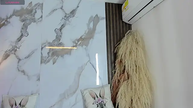 hannahill69 online show from 03/13/26, 04:52