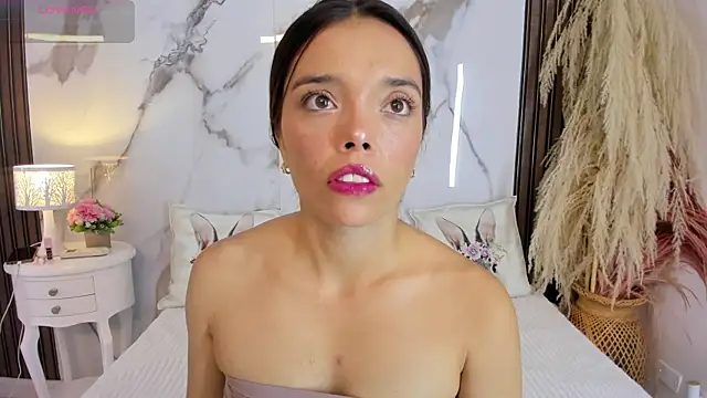 hannahill69 online show from 07/21/26, 05:10