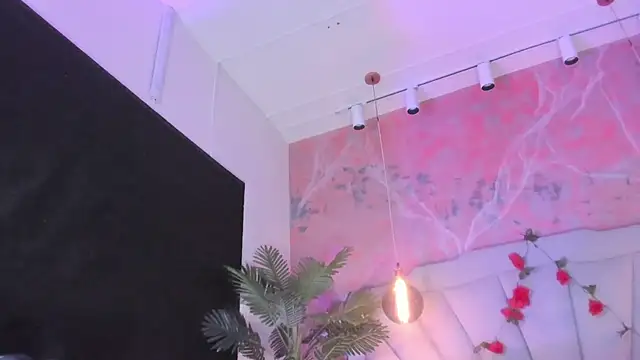 Snapshot of ValerySex_ chatting on 06/18/26, 12:09 ValerySex online show from 06/18/26, 12:09