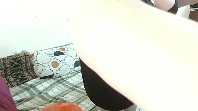 RidemerafSuzana online show from 02/13/26, 12:56