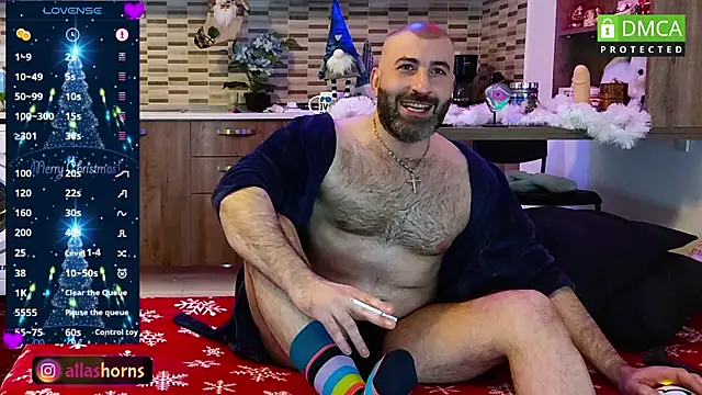 Snapshot of AtlasHorns chatting on 01/01/25, 12:11 AtlasHorns online show from 01/01/25, 12:11