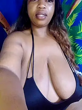 winterqueenx online show from 01/15/25, 12:15